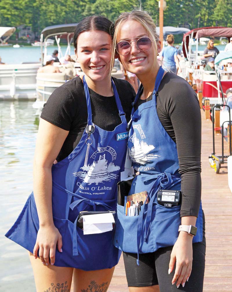 Allison Ceranske and Hanna Waller were busy serving dockside customers at Clear Water Harbor.