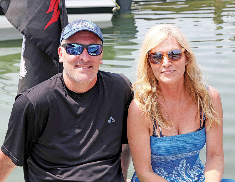 Andy and Laura King were seen boating on the Chain O’ Lakes.