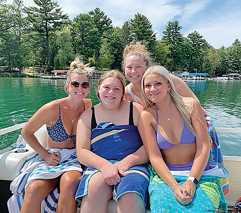 Madie Gile, Caitlin Ryan, Lauren Ryan and Shania Sopa enjoy the Chain O’ Lakes.